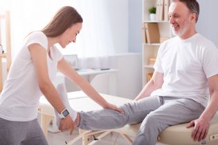 Fizjoterapia domowa – czy pacjent musi potwierdzić wykonanie zabiegu